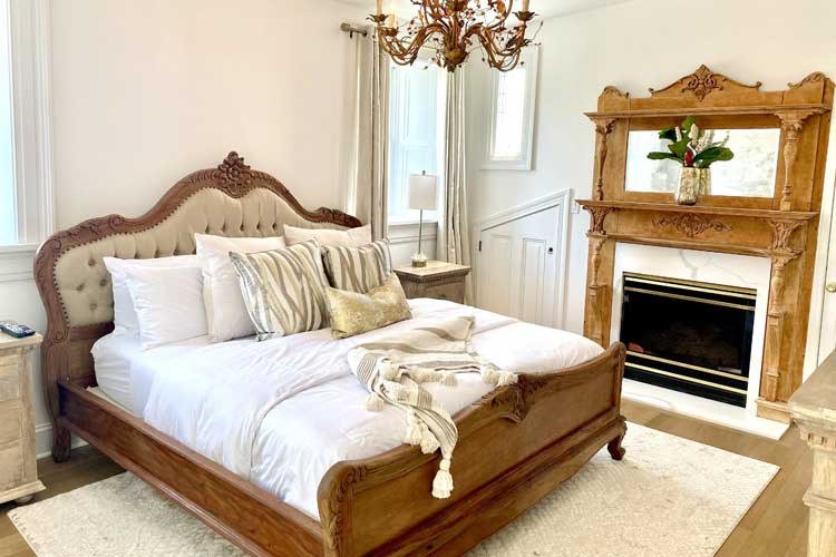 | Ashley Rose peninsula cape may court house