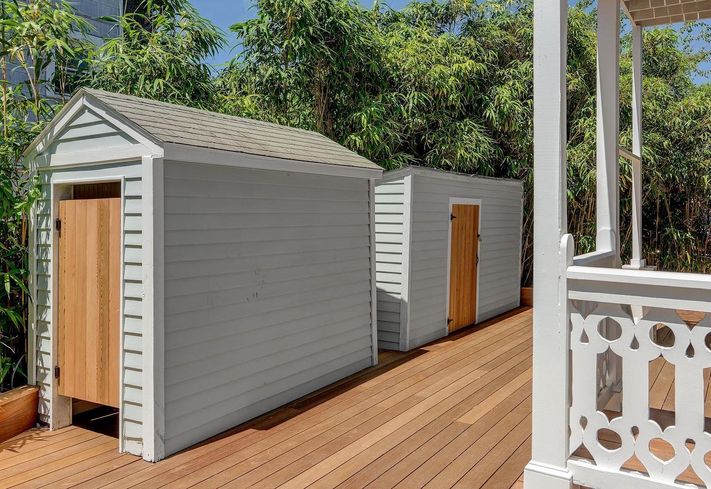 A breezy outdoor shower after a day on the beach is a luxury that seaside travelers know all too well